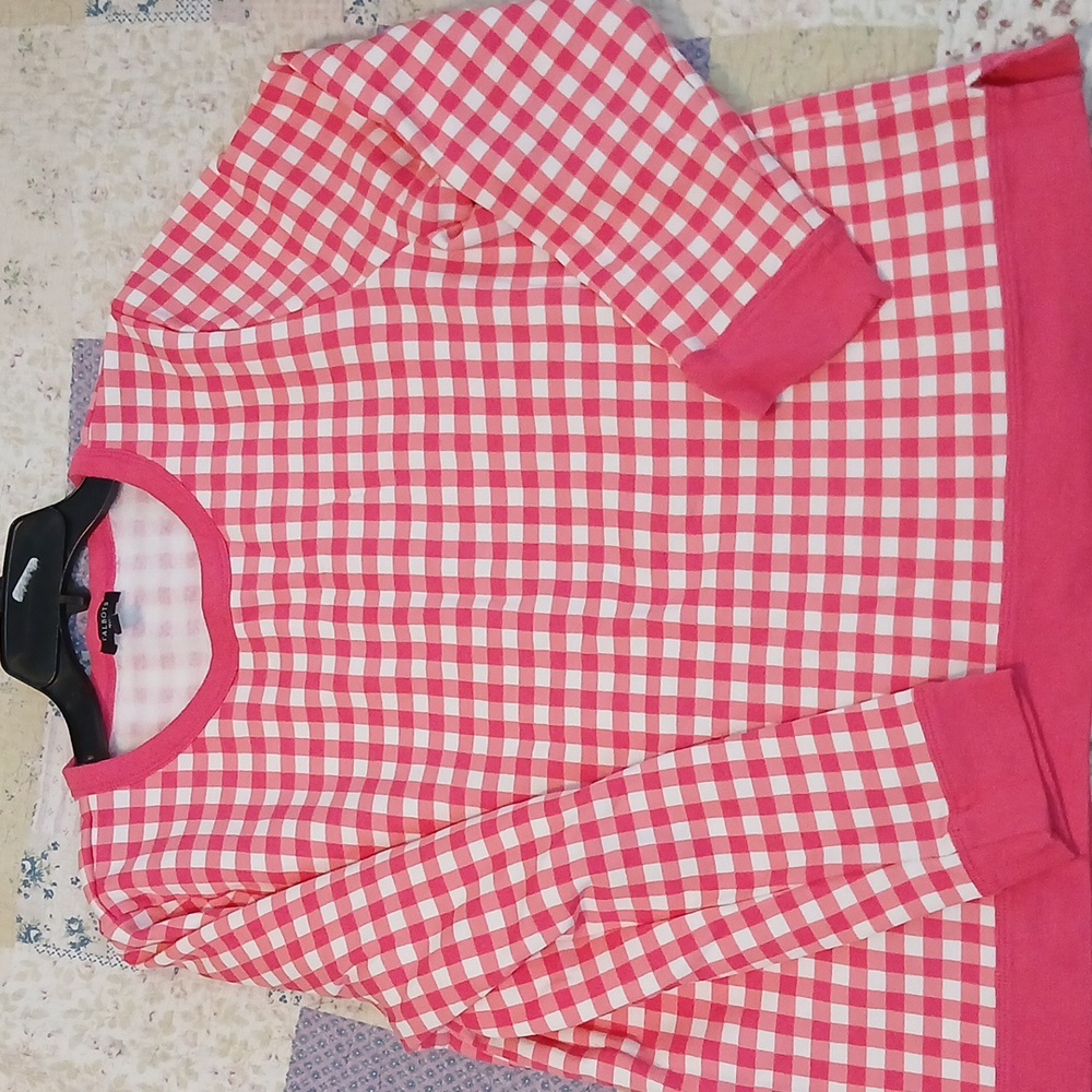 Talbot Ladies Pullover Sweater